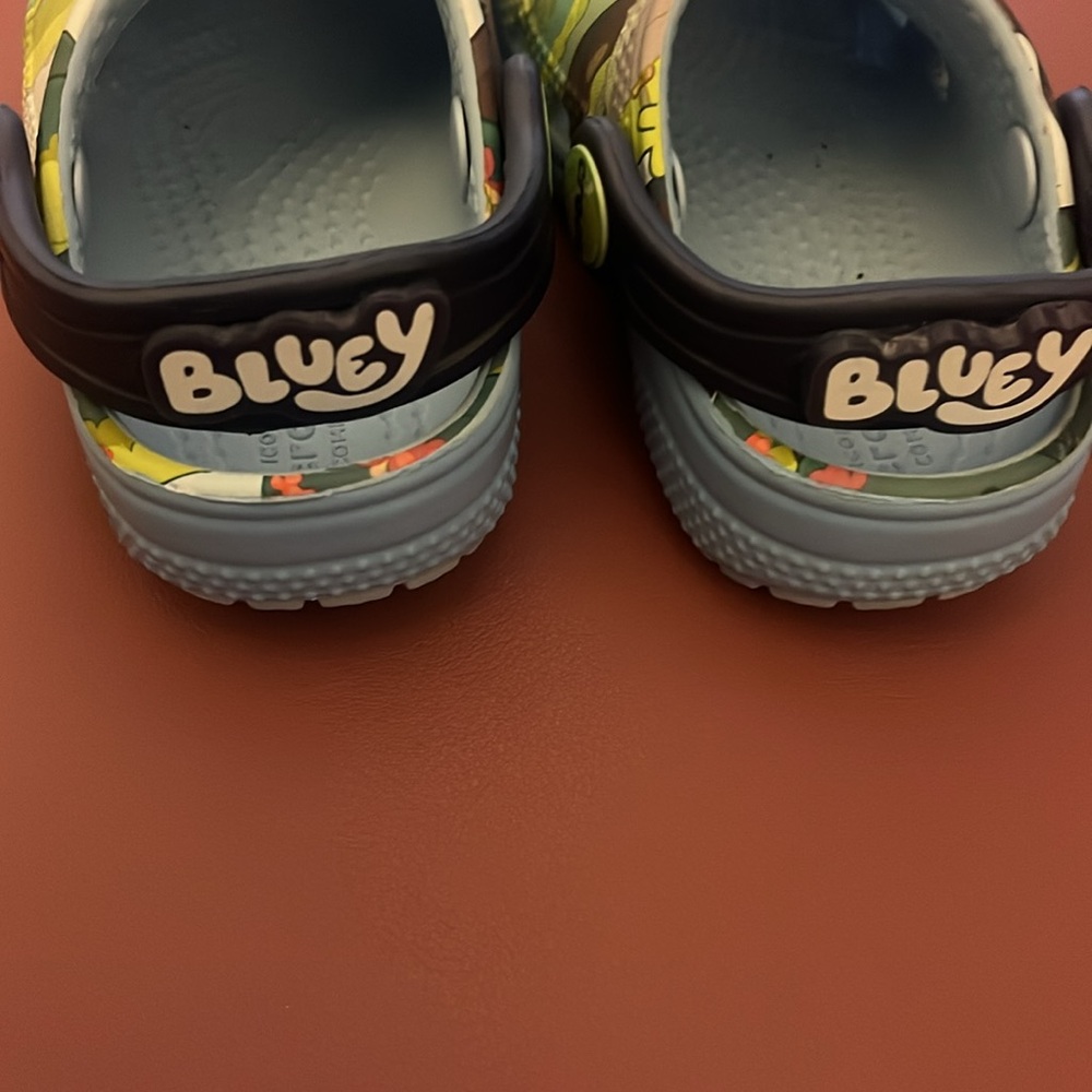 CROCS Toddler Character  - Bluey - Picture 2 of 4